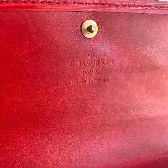 Louis Vuitton red Epi leather wallet - Picture 9 of 16